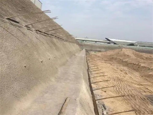 交城河道边坡加固